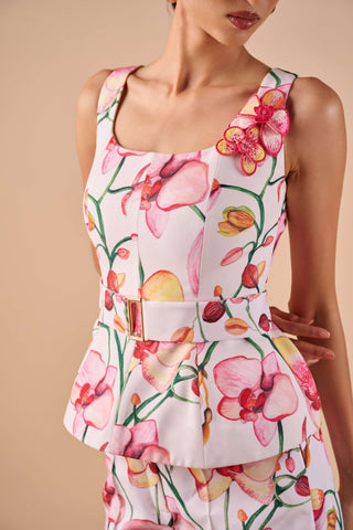 Pink-white canvas structured top with belt and pants