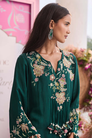 Syna emerald green kurta salwar set