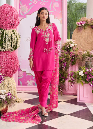 Ruhi hot pink kurta salwar set