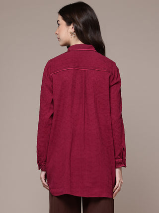 Magenta solid full sleeve shirt