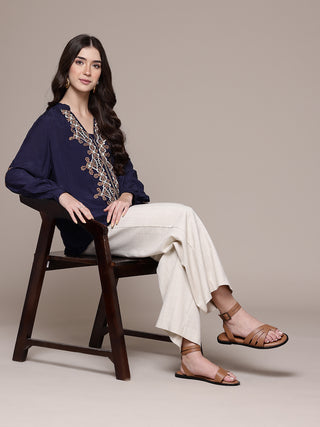 Blue solid full sleeve top with camisole