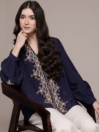 Blue solid full sleeve top with camisole