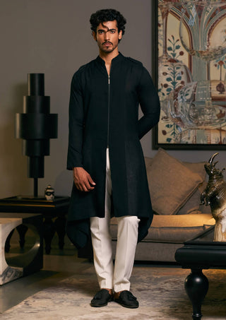 Black Blended Linen Drape Kurta by Siddartha Tytler Men, available on Indiaspopup.com