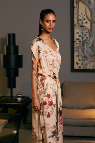 Bubmble Bee Printed Long Kaftan by Siddartha Tytler, available on Indiaspopup.com