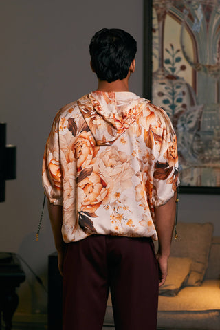 Moth Bamberg Satin Printed Jumper by Siddartha Tytler Men, available on Indiaspopup.com