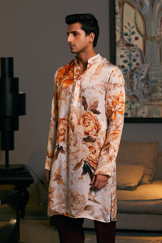 Moth Bamberg Satin Printed Kurta by Siddartha Tytler Men, available on Indiaspopup.com