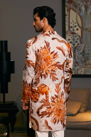 Snake Bamberg Satin Printed Kurta by Siddartha Tytler Men, available on Indiaspopup.com