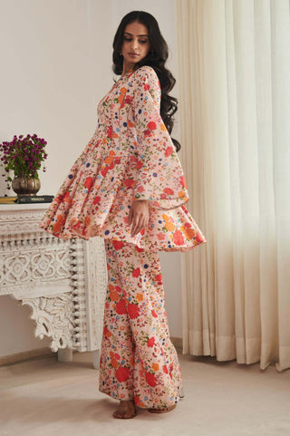 Vinamrh champagne kurta and flared pants