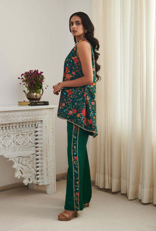 Irth emerald floral tunic and pants