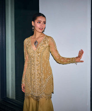 Sanya Gulati-Gold Tonal Embroidered Kurta And Sharara Set-INDIASPOPUP.COM