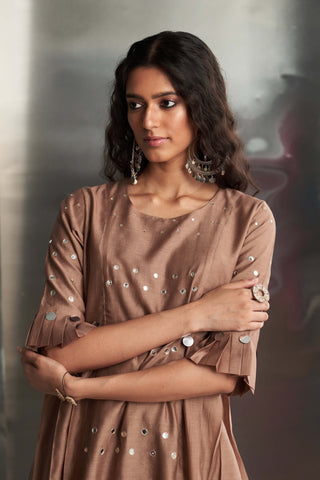 Ginger Chanderi Kurta Set by Charkhee, available on Indiaspopup.com