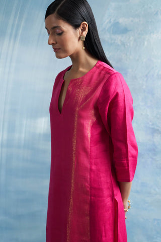 Fuchsia Pink Linen Kurta Set by Charkhee, available on Indiaspopup.com