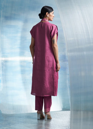 Grape Pink Neck Scarf Kurta Set by Charkhee, available on Indiaspopup.com