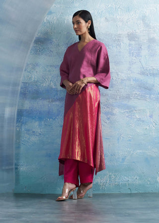 Grape Pink Kurta Set by Charkhee, available on Indiaspopup.com