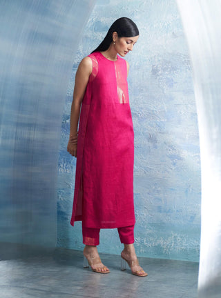 Fuchsia Pink Straight Kurta Set by Charkhee, available on Indiaspopup.com