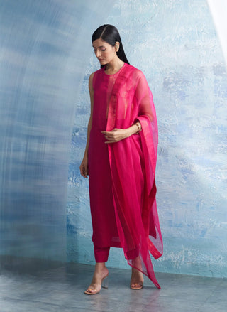 Fuchsia Pink Straight Kurta Set by Charkhee, available on Indiaspopup.com