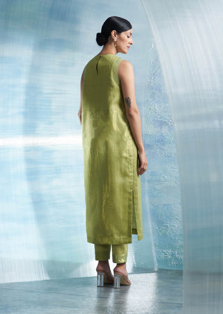 Sheen Green Straight Kurta Set by Charkhee, available on Indiaspopup.com