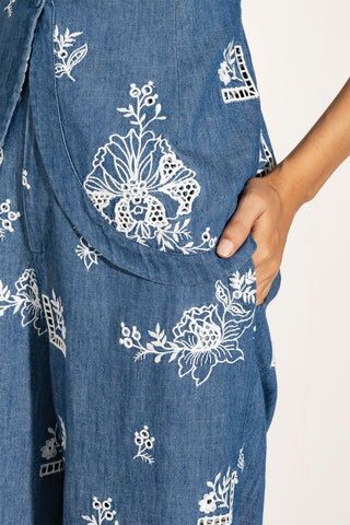 Blue taro sleeveless waist coat and pants