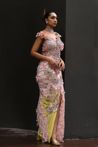 Solai butterfly structured pre-draped sari
