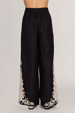 Black khloe pants