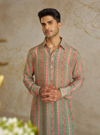 Jade Vine Kurta And Pants by Chhavvi Aggarwal Men available on Indiaspopup.com