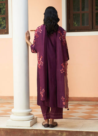 Amethyst floral embroidered kurta set