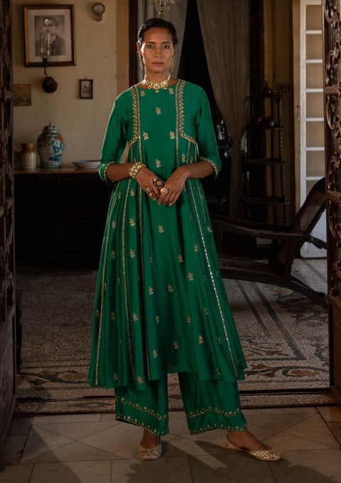 Emerald green kurta and pants