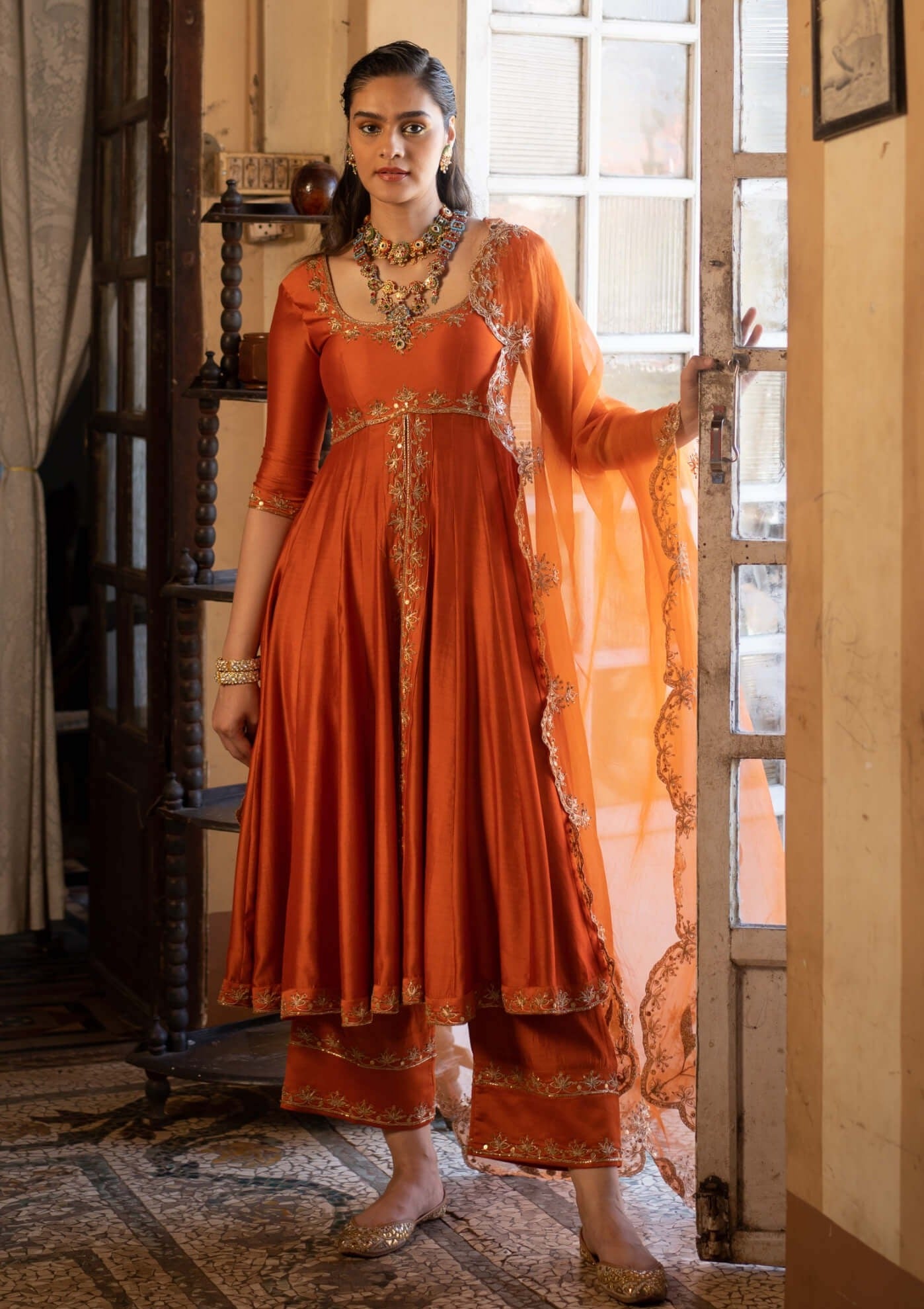 Paulmi & Harsh | Burnt Orange Anarkali Set | INDIASPOPUP.COM L Paulmi & Harsh | Burnt Orange Anarkali Set | INDIASPOPUP.COM L