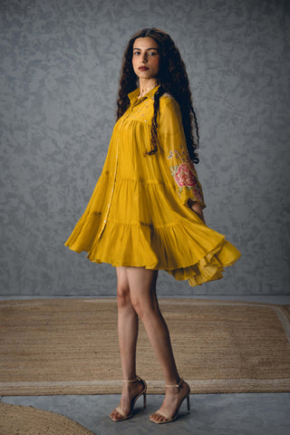 Yellow lana dress with inner