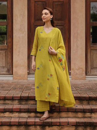 Citrine bloom embroidered kurta set