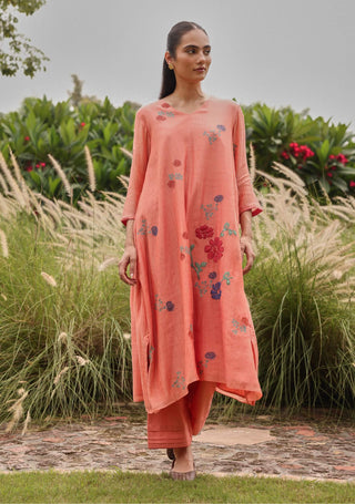 Magnolia applique tunic and pants