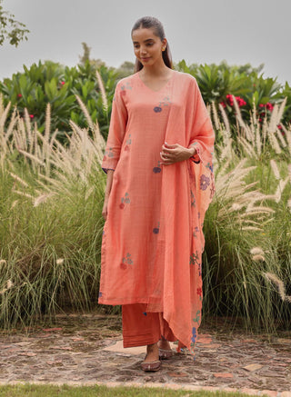Magnolia thread embroidered kurta set