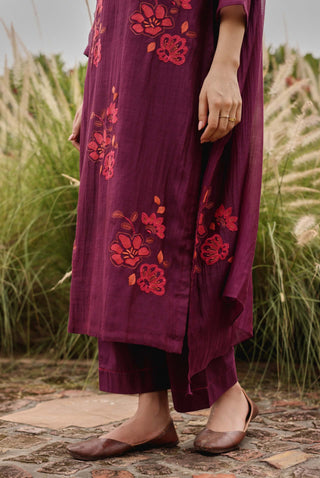 Amethyst appliqué kurta set