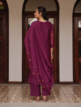 Amethyst bloom embroidered kurta set