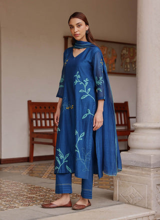 Indigo bloom applique kurta set