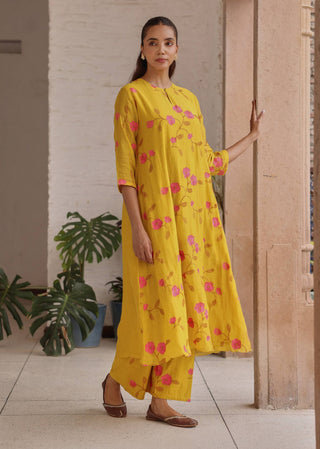 Canary bloom embroidered tunic and pants