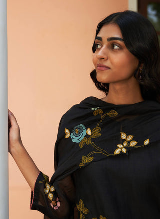 Coal Floral Embroidered Kurta Set by Vaayu available on Indiaspopup