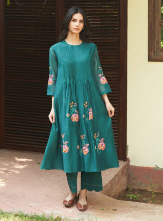 Emerald Floral Tunic And Pants by Vaayu available on Indiaspopup