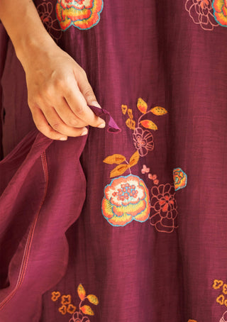 Amethyst Embroidered Kurta Set by Vaayu available on Indiaspopup