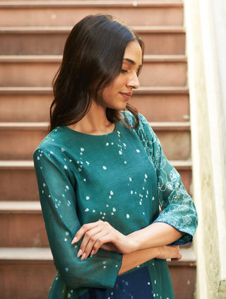 Emerald Printed Tunic And Pants by Vaayu available on Indiaspopup