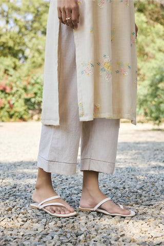 Ecru embroidered muslin cotton kurta set