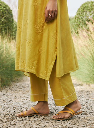Daffodil embroidered tunic and pants