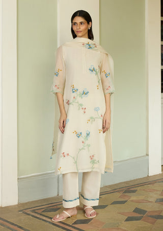 Ivory applique kurta set
