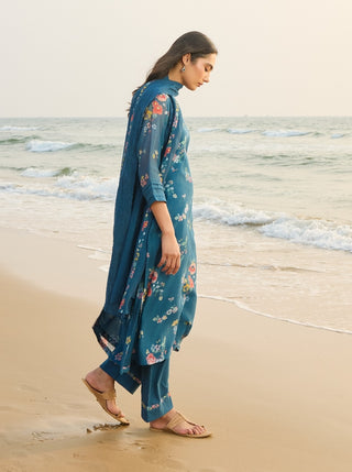 Sapphire floral kurta set