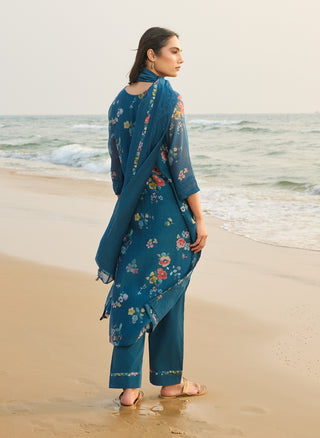 Sapphire floral kurta set