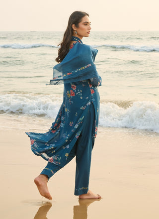 Sapphire floral kurta set