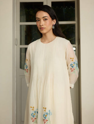 Ivory pintuck tunic and pant
