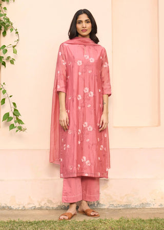 Hibiscus embroidered kurta set
