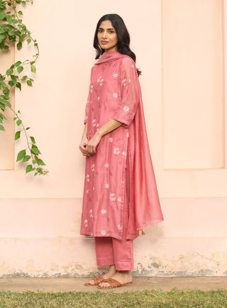 Hibiscus embroidered kurta set