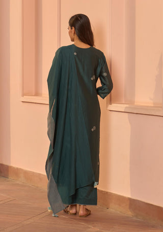 Jade embroidered kurta set